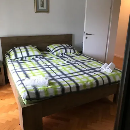 Apartment Maestral