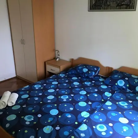 Apartment Maestral *